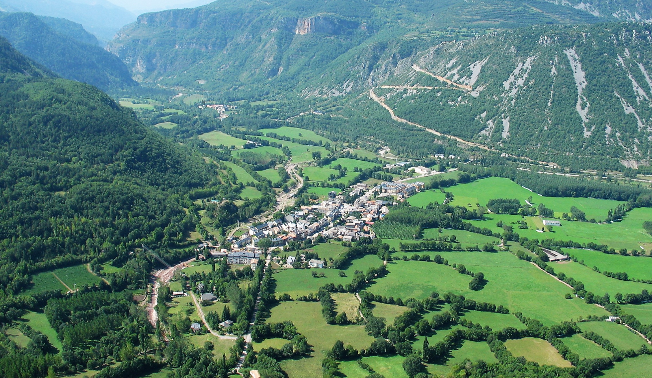 Castejón de Sos. El paraíso del parapente y vuelo libre