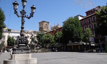 5.Bib-Rambla y Alcaicería image