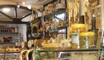 Taberna Los Gatos image