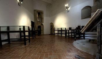 11. Anteroom (north tower)  image