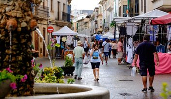 Fountains, Cisterns, and Gutters: The Hidden Map of Water image