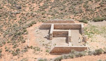 (18) Termas romanas image