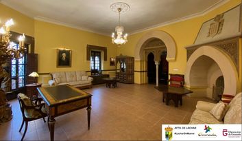15. Smoking room image