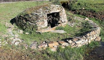 Agallas.Historia image