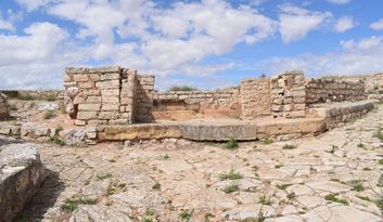 (10) Temple In Antis image