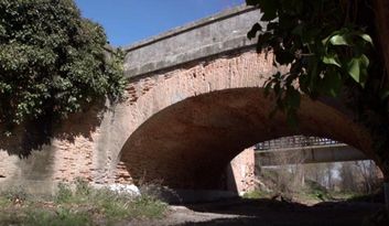 Stone Bridge on the road to Madrid image