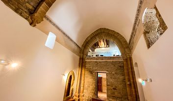 Sala 12: Capilla Gótica image