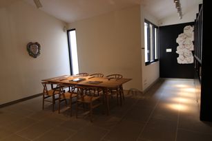 Point 11. Library image