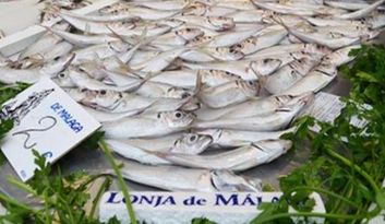 Fresh produce market image