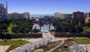 Parque del Oeste image